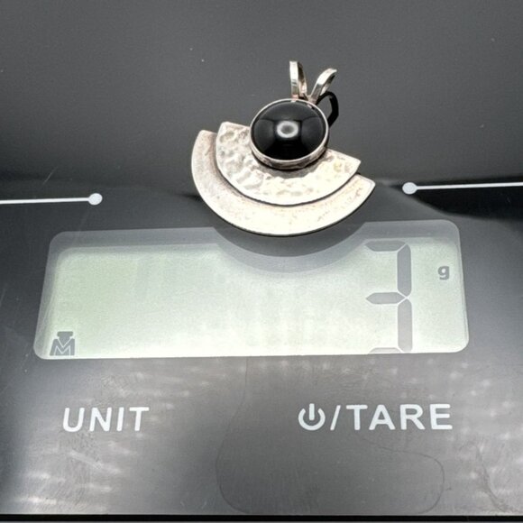 Modernist Half-moon Handmade Pendant Black Onyx Natural Stone Sterling Silver - Picture 8 of 8